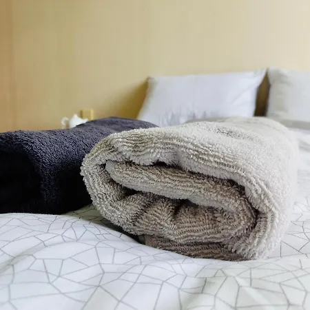 Hostel Hostelis R27 *
